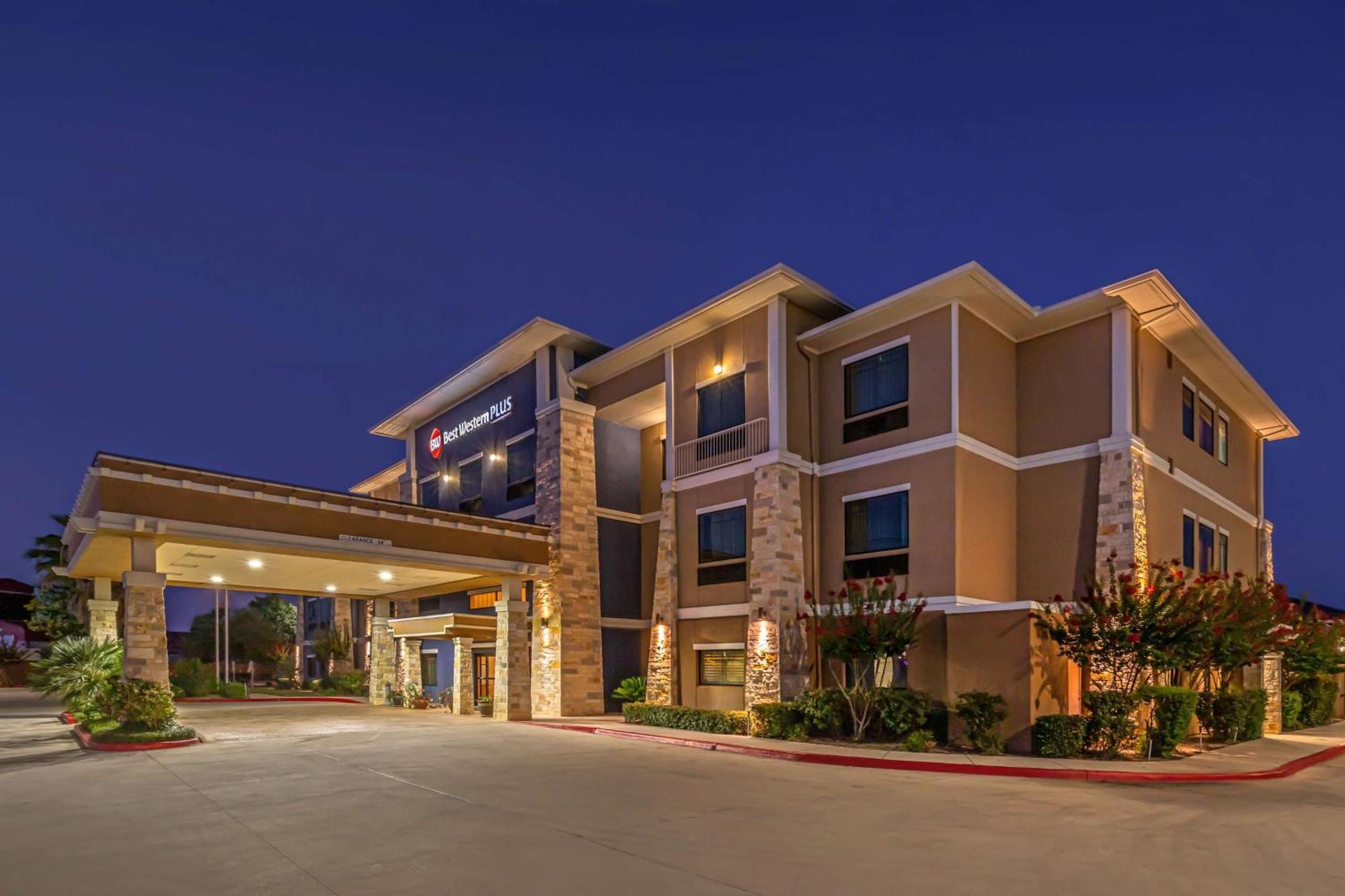 Western Inn&suites 3* Lytle