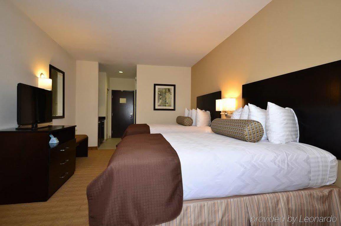 Western Inn&suites